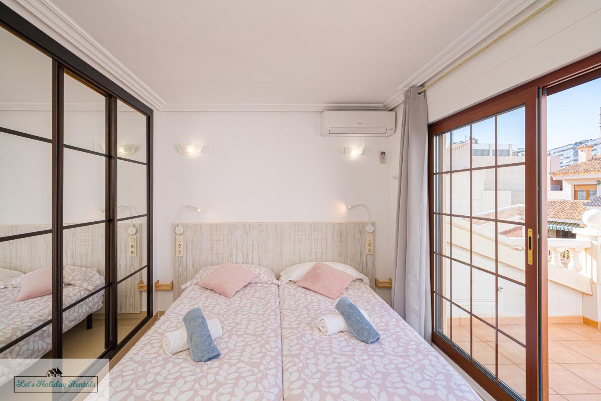 Piso Primera Linea Jakarta 3 Sea View 坎佩略 外观 照片