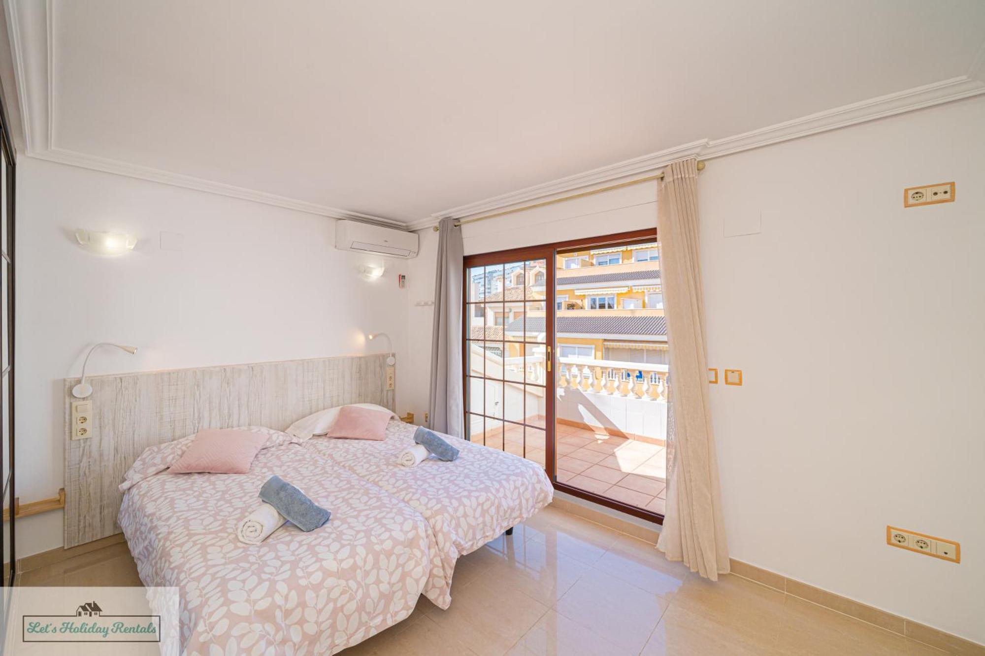 Piso Primera Linea Jakarta 3 Sea View 坎佩略 外观 照片